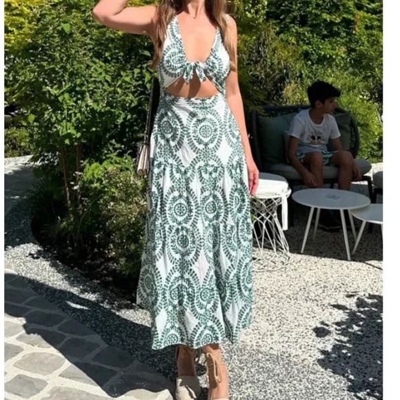 Zara NEW perforated knotted embroidered dress 3356/697 - Picture 13 of 13